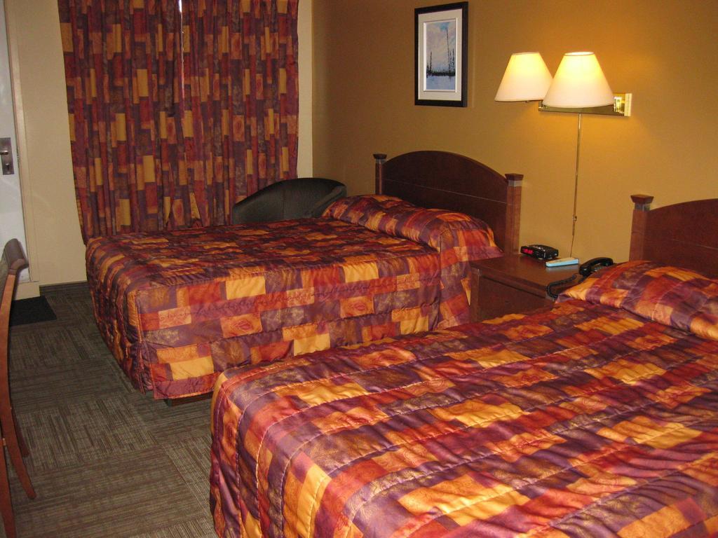 Hotel Matagami Habitación foto